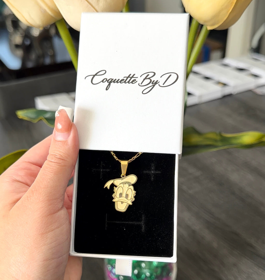 Donald Pendant Necklace