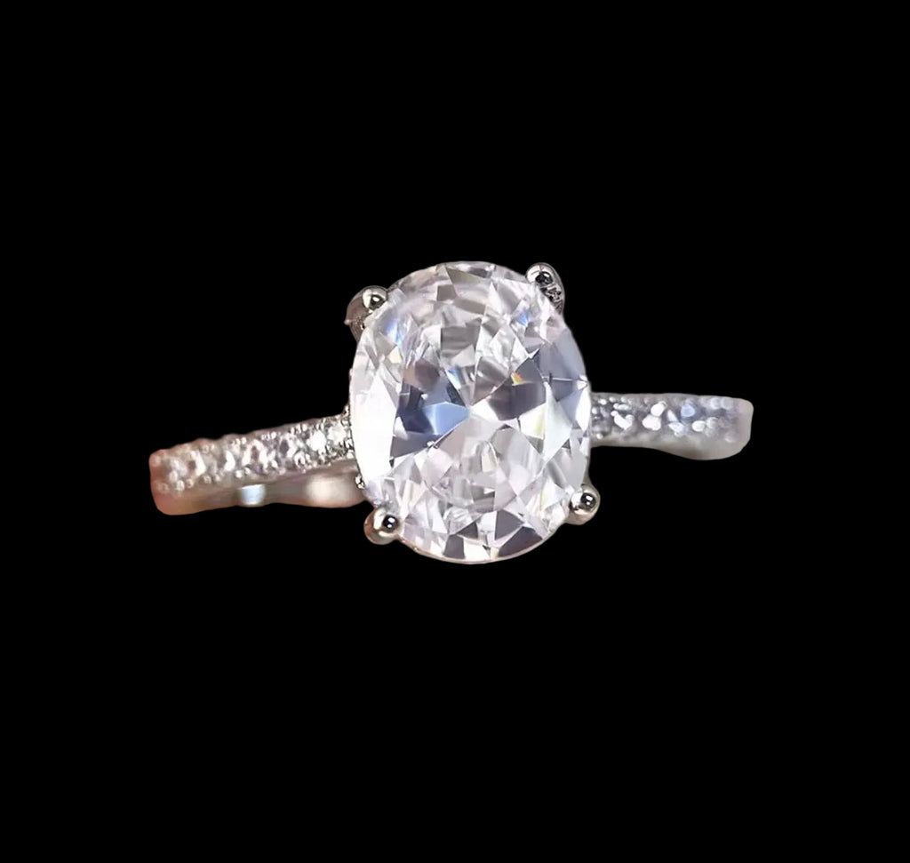 Classic Oval Ring
