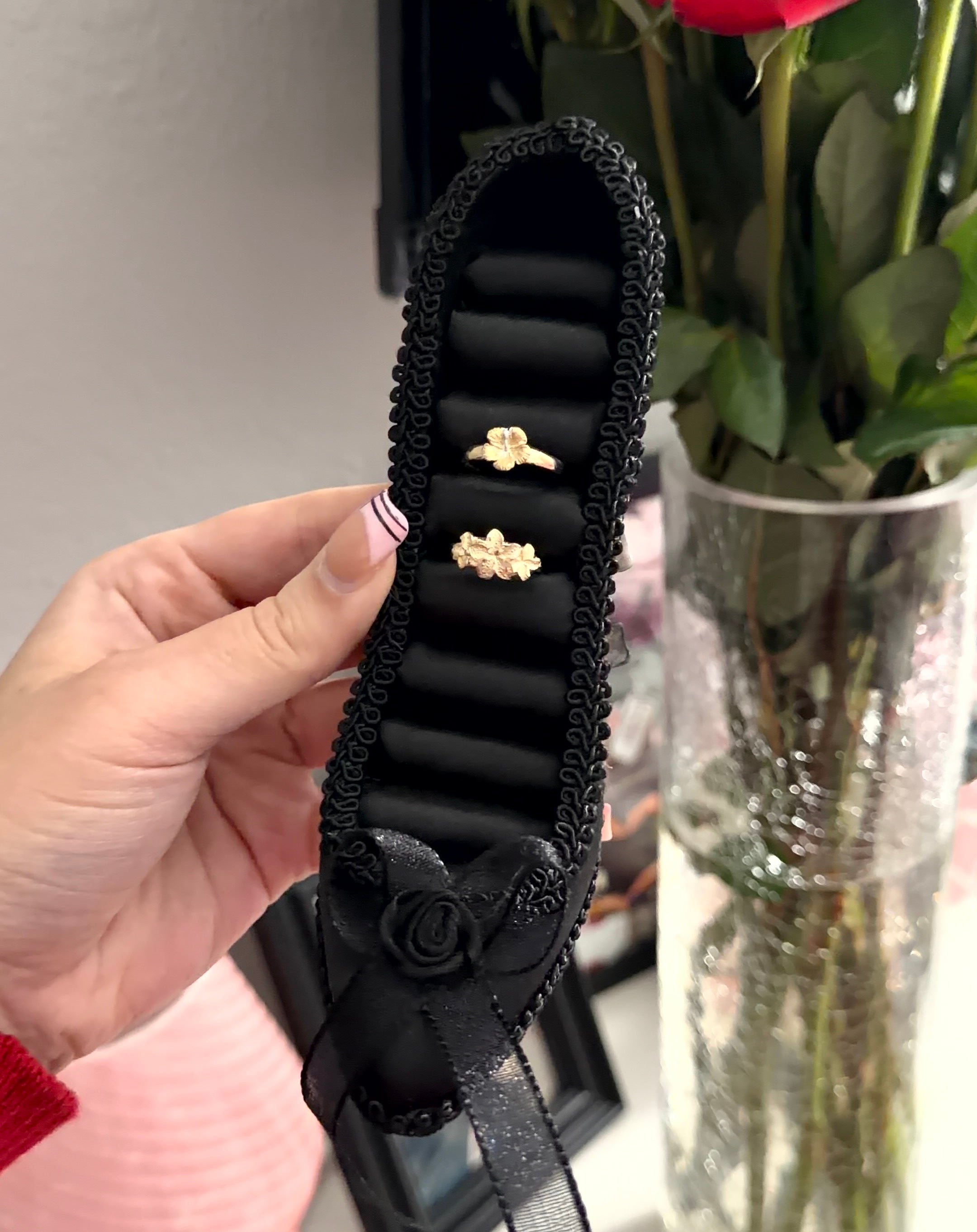 Jewelry Display Holder – Coquette By D