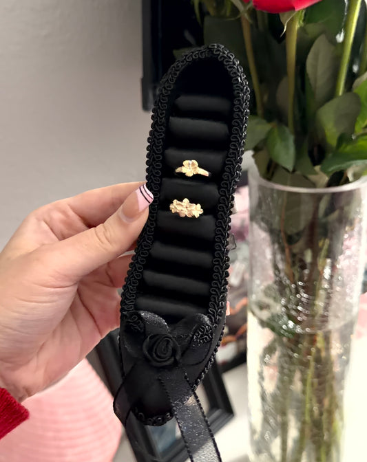 Coquette Heel Jewelry Display