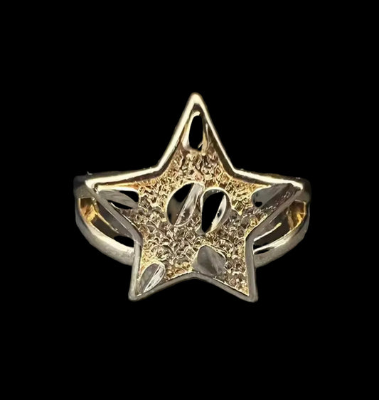 Nugget Star Ring