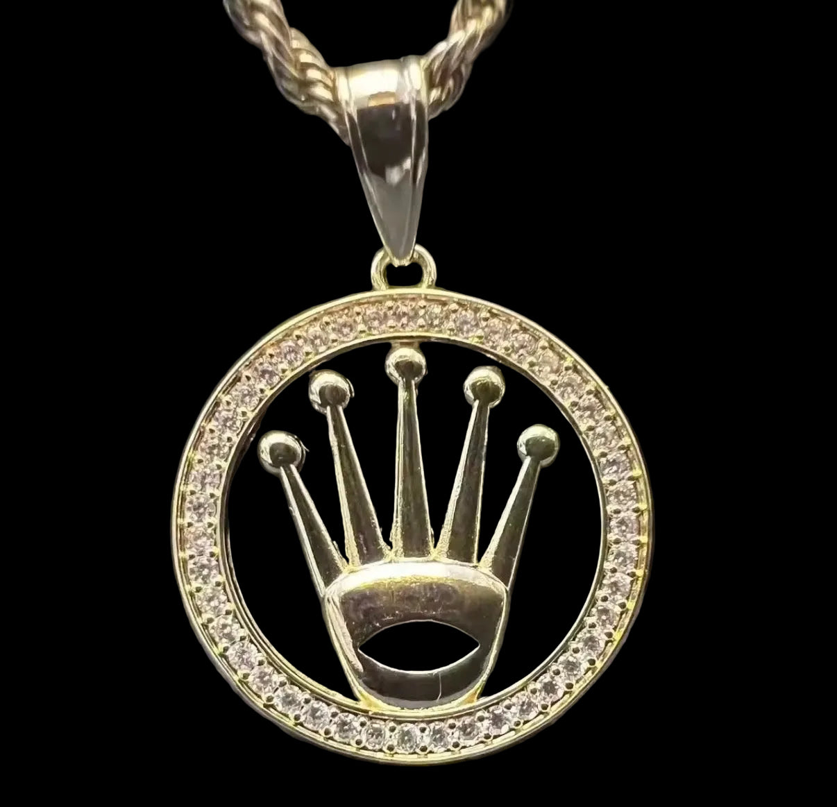 Circle Crown Necklace