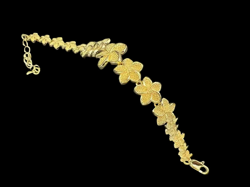 Viral Plumeria Bracelet